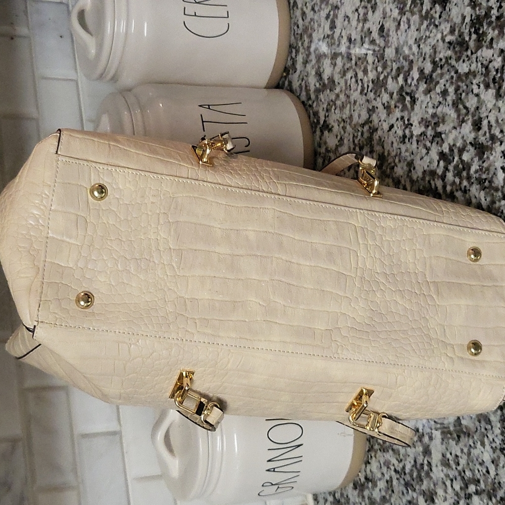 Antonio Melani NWT Exotic Tote Stone - Picture 9 of 15